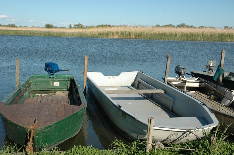 Tisza-tó csónakok